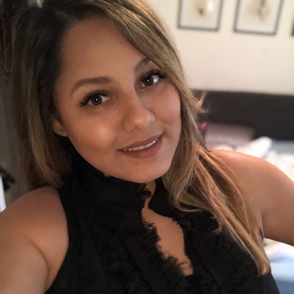 Meet your Posher, Marcy - Picture 3 of 8